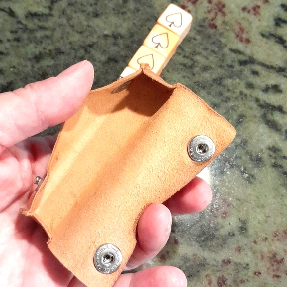 Arcadia Bakelite Poker Dice Set in Leather Case, Vintage - Picture 9 of 9